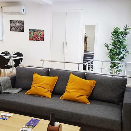 Loft Yolanda Centro Apartment Cuenca  Luaran gambar