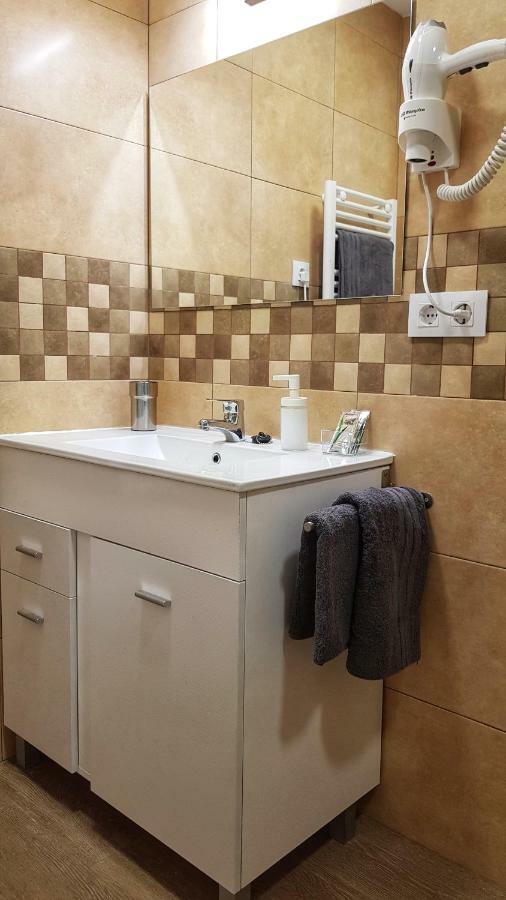 Loft Yolanda Centro Apartment Cuenca  Luaran gambar